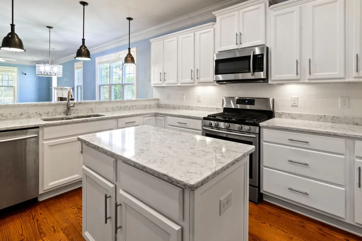 Filth & Squalor Cleanup in East Marion, NY